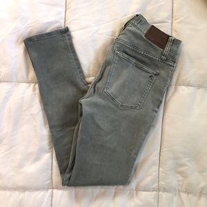 Madewell 9” High-Rise Jeans